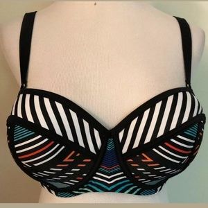 Swim bikini top